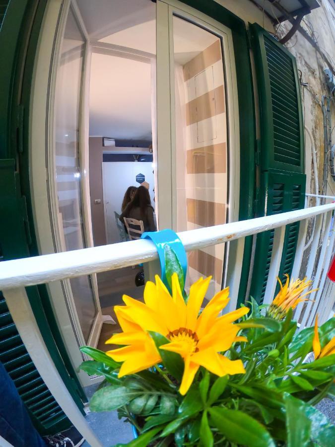 Appartamento Blumon House Napoli Esterno foto