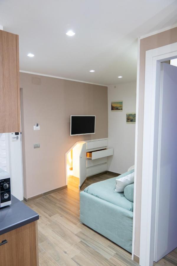 Appartamento Blumon House Napoli Esterno foto