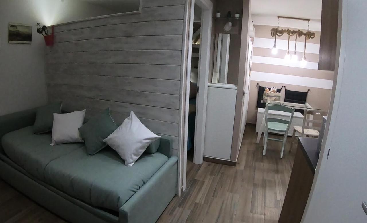 Appartamento Blumon House Napoli Esterno foto