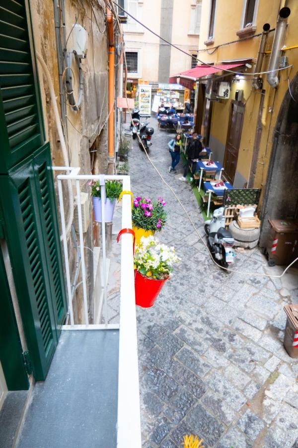 Appartamento Blumon House Napoli Esterno foto