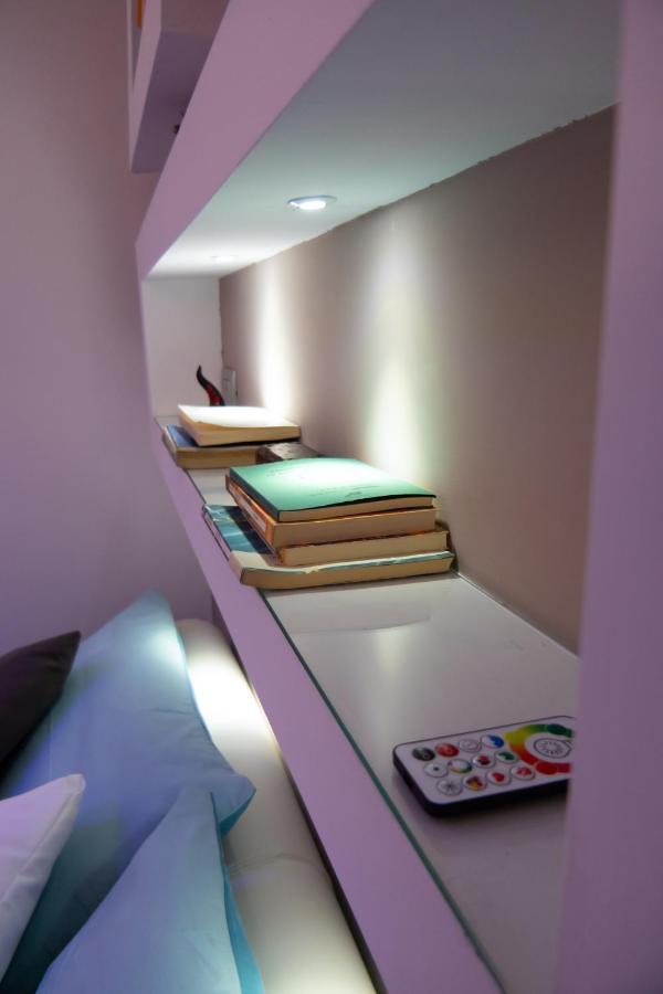 Appartamento Blumon House Napoli Esterno foto
